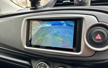 Toyota Vitz, 2012 год, 650 000 рублей, 7 фотография