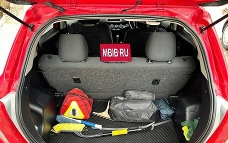 Toyota Vitz, 2012 год, 650 000 рублей, 11 фотография