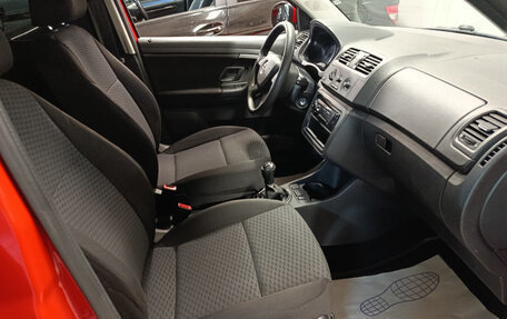 Skoda Fabia II, 2013 год, 635 000 рублей, 8 фотография