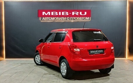 Skoda Fabia II, 2013 год, 635 000 рублей, 2 фотография