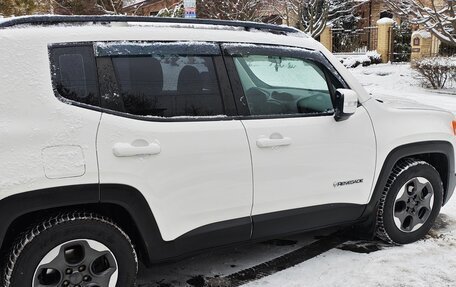 Jeep Renegade I рестайлинг, 2018 год, 1 625 000 рублей, 5 фотография