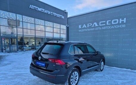 Volkswagen Tiguan II, 2017 год, 1 780 000 рублей, 2 фотография