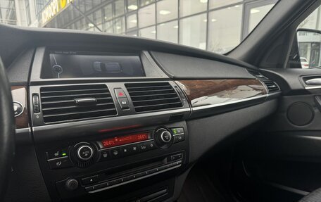 BMW X5, 2010 год, 1 700 000 рублей, 13 фотография