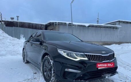 KIA Optima IV, 2019 год, 1 720 000 рублей, 3 фотография