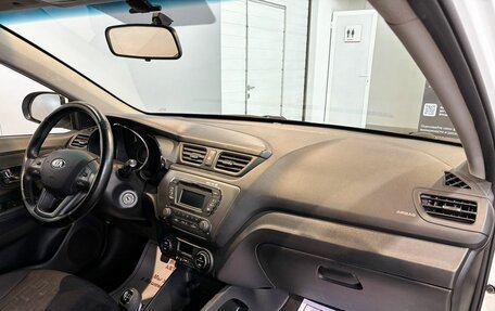 KIA Rio III рестайлинг, 2013 год, 899 000 рублей, 15 фотография