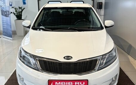 KIA Rio III рестайлинг, 2013 год, 899 000 рублей, 2 фотография
