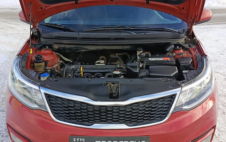 KIA Rio III рестайлинг, 2016 год, 1 000 000 рублей, 11 фотография