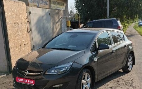 Opel Astra J, 2013 год, 680 000 рублей, 1 фотография