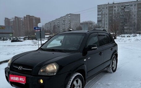 Hyundai Tucson III, 2006 год, 825 000 рублей, 1 фотография