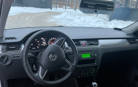 Skoda Rapid I, 2014 год, 750 000 рублей, 9 фотография