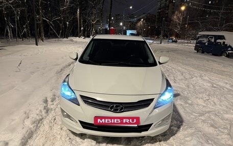 Hyundai Solaris II рестайлинг, 2016 год, 1 100 000 рублей, 3 фотография