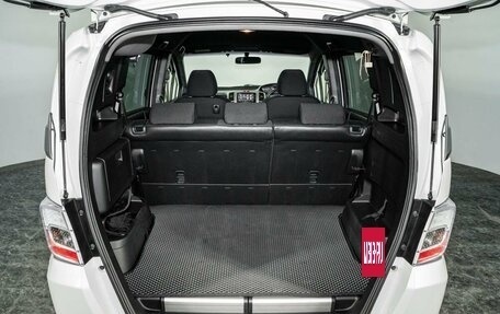 Honda Freed I, 2013 год, 1 090 000 рублей, 16 фотография