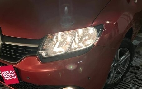 Renault Sandero II рестайлинг, 2015 год, 810 000 рублей, 22 фотография