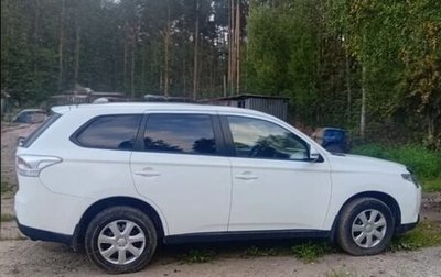 Mitsubishi Outlander III рестайлинг 3, 2013 год, 1 200 000 рублей, 1 фотография