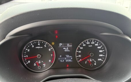 KIA Rio IV, 2018 год, 1 390 000 рублей, 10 фотография