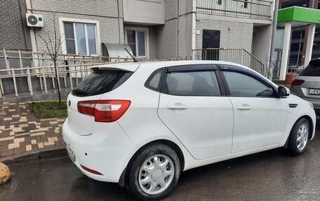 KIA Rio III рестайлинг, 2013 год, 830 000 рублей, 3 фотография