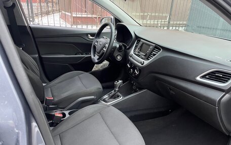 Hyundai Solaris II рестайлинг, 2017 год, 1 150 000 рублей, 7 фотография