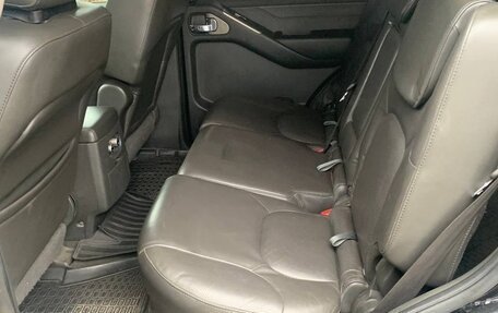 Nissan Pathfinder, 2007 год, 940 000 рублей, 17 фотография