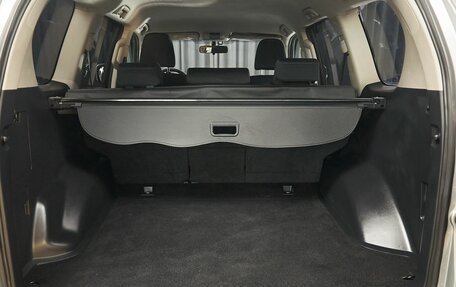 Toyota Land Cruiser Prado 150 рестайлинг 2, 2015 год, 3 100 000 рублей, 8 фотография