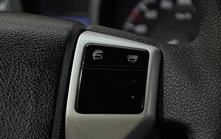 Toyota Land Cruiser Prado 150 рестайлинг 2, 2015 год, 3 100 000 рублей, 24 фотография