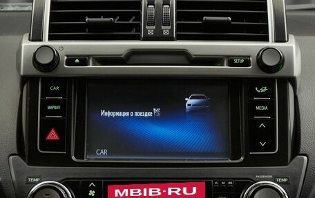 Toyota Land Cruiser Prado 150 рестайлинг 2, 2015 год, 3 100 000 рублей, 25 фотография