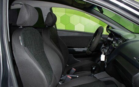 KIA Rio III рестайлинг, 2016 год, 1 000 000 рублей, 11 фотография