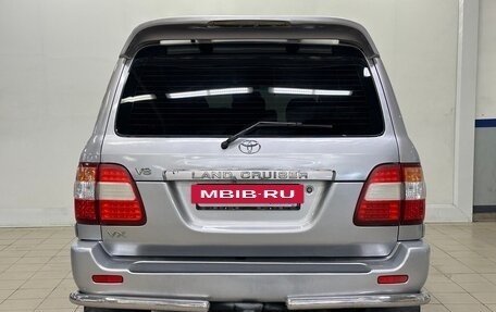 Toyota Land Cruiser 100 рестайлинг 2, 2000 год, 995 000 рублей, 3 фотография