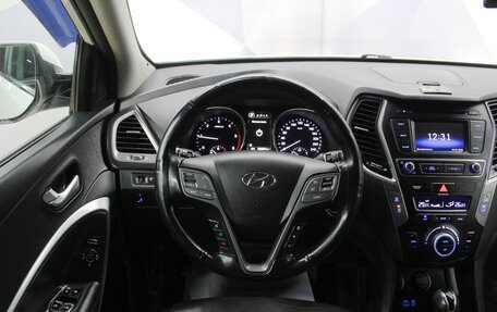 Hyundai Santa Fe III рестайлинг, 2016 год, 2 395 000 рублей, 13 фотография