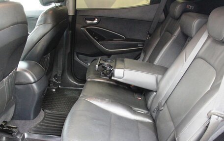 Hyundai Santa Fe III рестайлинг, 2016 год, 2 395 000 рублей, 28 фотография