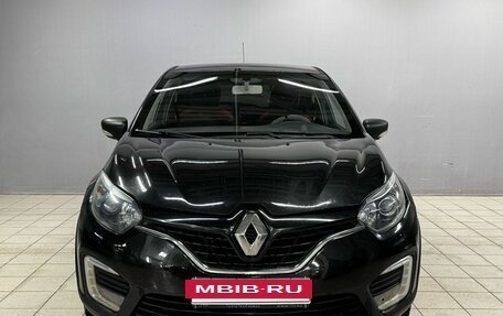 Renault Kaptur I рестайлинг, 2017 год, 1 090 000 рублей, 2 фотография