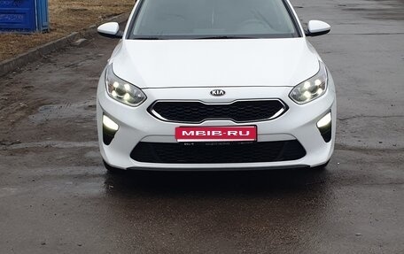KIA cee'd III, 2021 год, 1 800 000 рублей, 1 фотография