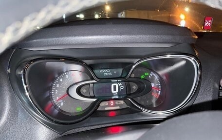 Renault Kaptur I рестайлинг, 2017 год, 900 000 рублей, 1 фотография