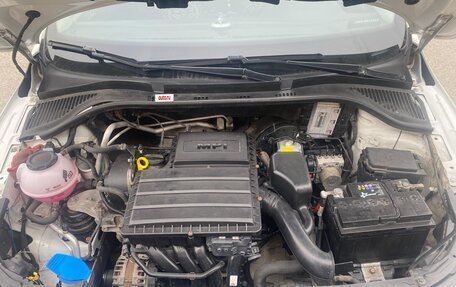 Skoda Rapid I, 2017 год, 850 000 рублей, 6 фотография