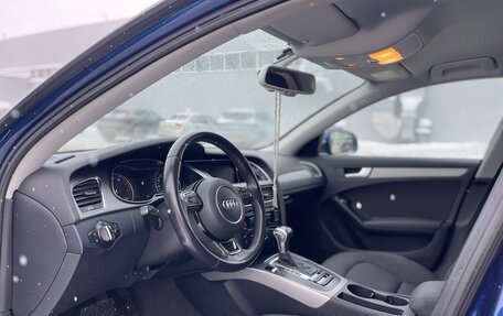 Audi A4, 2013 год, 1 910 000 рублей, 10 фотография