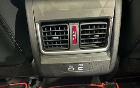 Toyota Camry, 2025 год, 4 440 000 рублей, 38 фотография