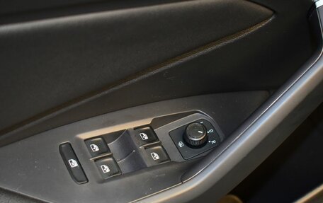 Volkswagen Jetta VII, 2020 год, 2 035 000 рублей, 17 фотография