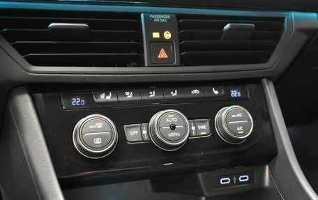 Volkswagen Jetta VII, 2020 год, 2 035 000 рублей, 19 фотография