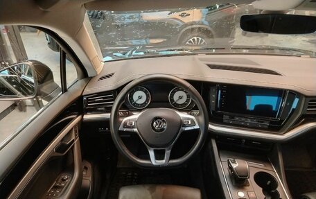 Volkswagen Touareg III, 2019 год, 5 679 000 рублей, 9 фотография