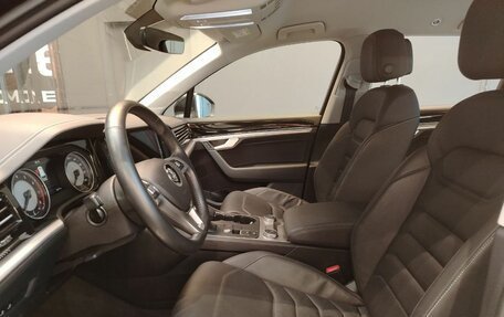 Volkswagen Touareg III, 2019 год, 5 679 000 рублей, 21 фотография