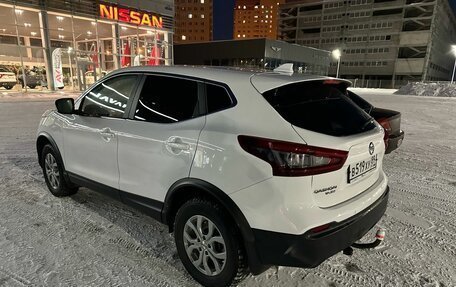 Nissan Qashqai, 2022 год, 2 560 000 рублей, 2 фотография