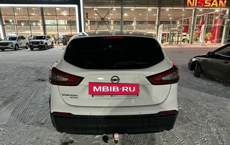 Nissan Qashqai, 2022 год, 2 560 000 рублей, 3 фотография