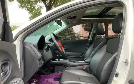 Honda Vezel, 2022 год, 1 137 000 рублей, 8 фотография