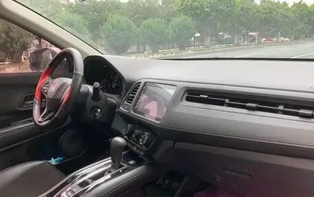 Honda Vezel, 2022 год, 1 137 000 рублей, 7 фотография