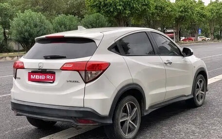 Honda Vezel, 2022 год, 1 137 000 рублей, 5 фотография