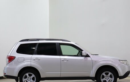 Subaru Forester, 2009 год, 930 000 рублей, 3 фотография