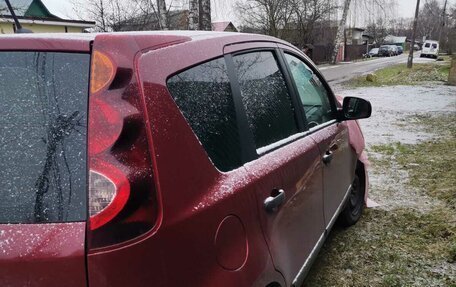 Nissan Note II рестайлинг, 2013 год, 700 000 рублей, 7 фотография