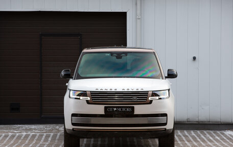 Land Rover Range Rover IV рестайлинг, 2023 год, 25 900 000 рублей, 3 фотография