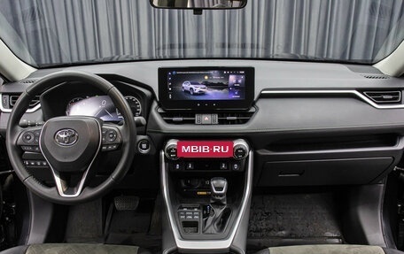 Toyota RAV4, 2024 год, 4 498 000 рублей, 14 фотография