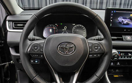 Toyota RAV4, 2024 год, 4 498 000 рублей, 17 фотография