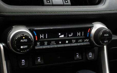 Toyota RAV4, 2024 год, 4 498 000 рублей, 19 фотография